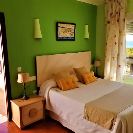 Hotel Calas Agua Amarga (Almeria)