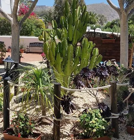 Hotel Calas Agua Amarga (Almeria)